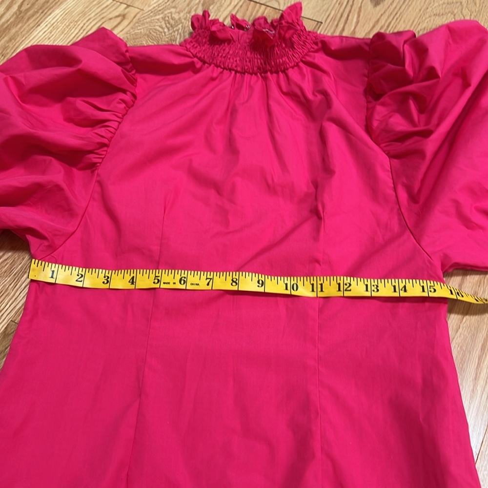 En Saison XS hot pink  emphasized  sleeves smocking dress. - Picture 8 of 9